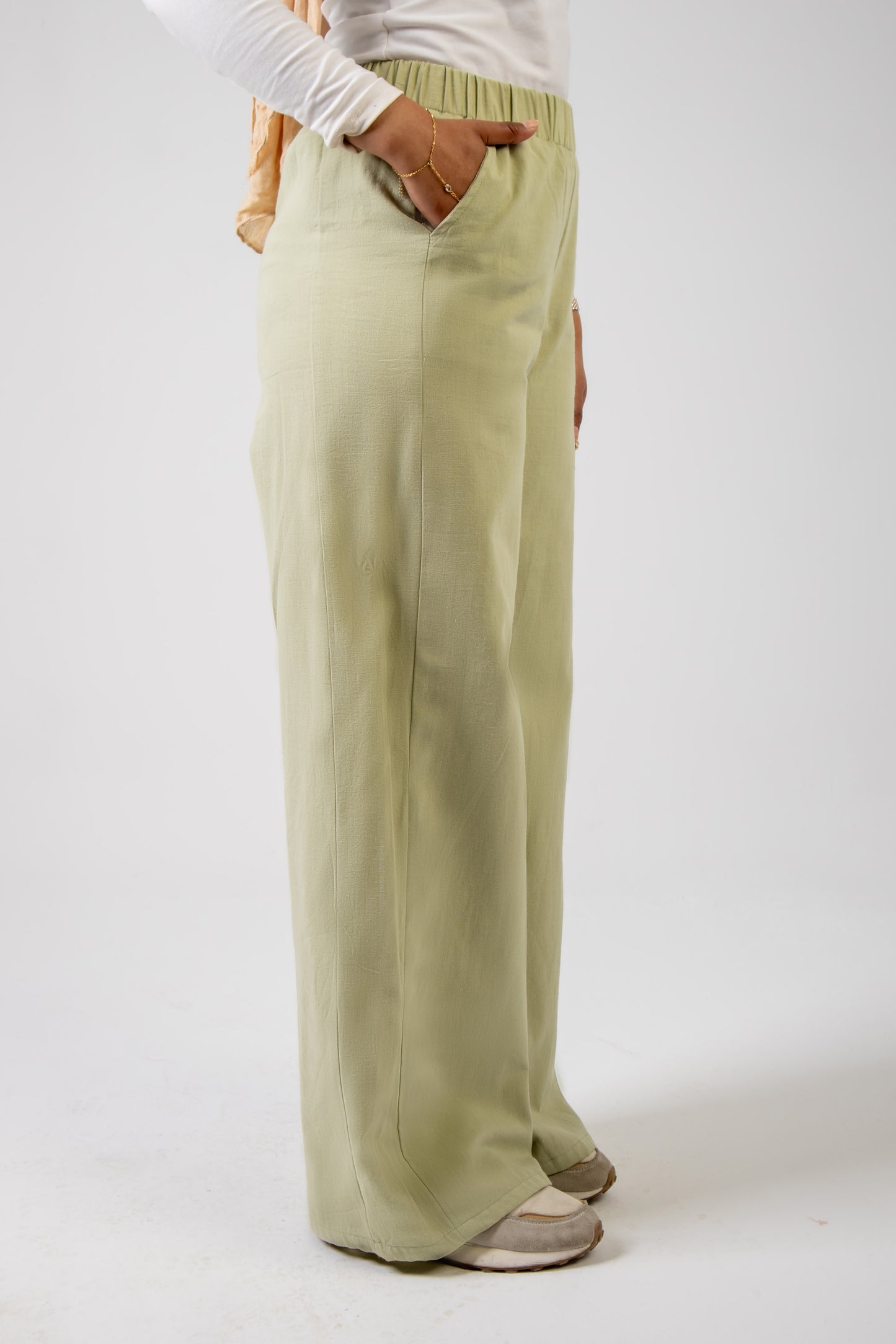 The Flow Wide-Leg Pants
