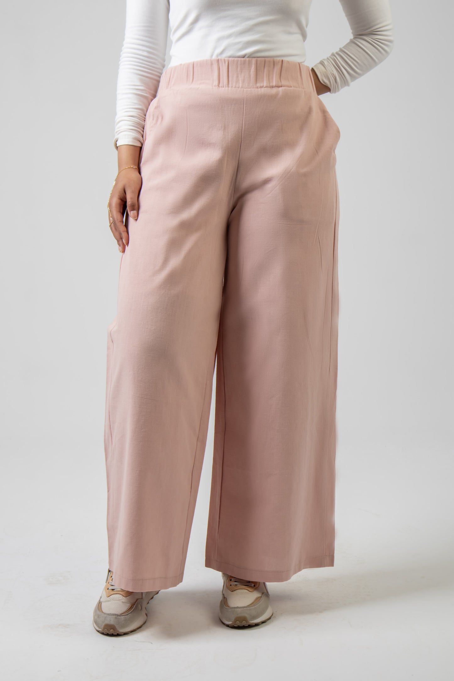 The Flow Wide-Leg Pants